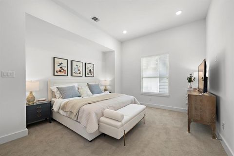 Tiny photo for 1586 W Tidwell Road, Houston, TX 77091 (MLS # 93943991)