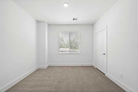 Tiny photo for 1586 W Tidwell Road, Houston, TX 77091 (MLS # 93943991)