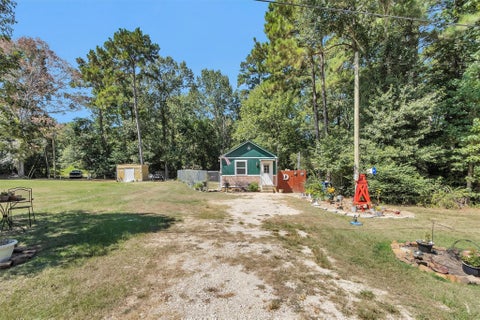 Homes For Sale - 2075 Mangum Road<br/> Livingston, TX 77351