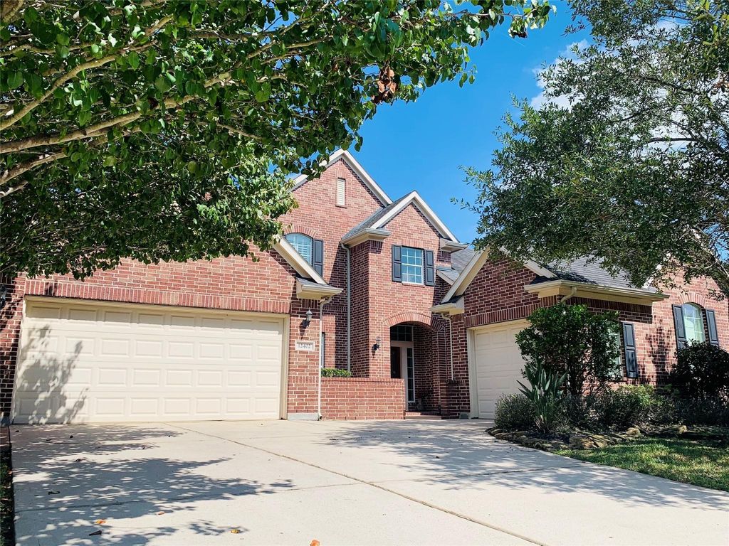 Photo of 12402 Santiago Cove Lane, Houston, TX 77041 (MLS # 39163316)