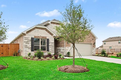 Photo of 13503 Leeward Edge Drive, Texas City, TX 77510 (MLS # 32955301)