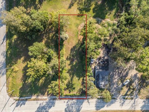 Photo of 7434 Wheatley Street, Houston, TX 77088 (MLS # 27851518)