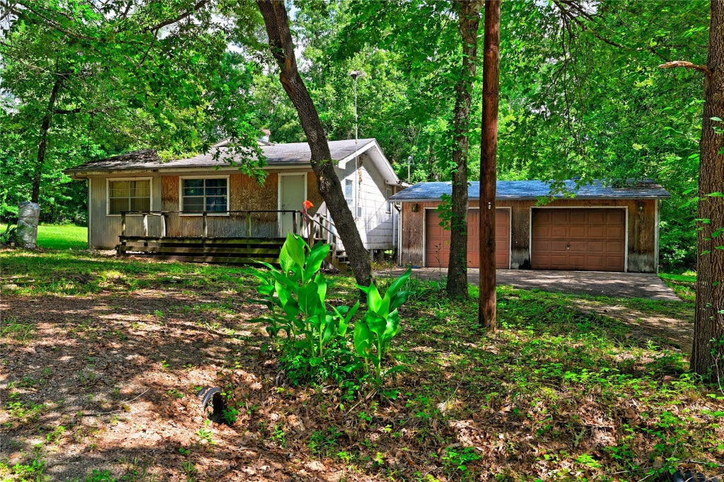 Photo of 81 E Bishop Road, Point Blank, TX 77364 (MLS # 45714667)