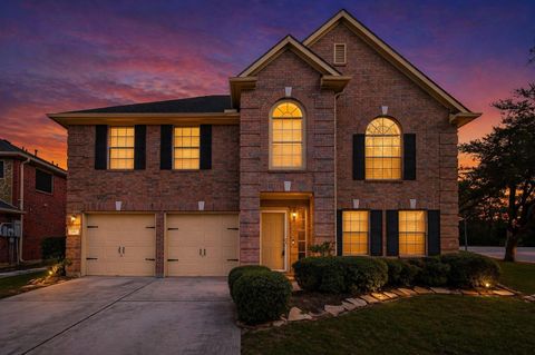 Photo of 6002 Villa Hills Drive, Houston, TX 77066 (MLS # 89850035)