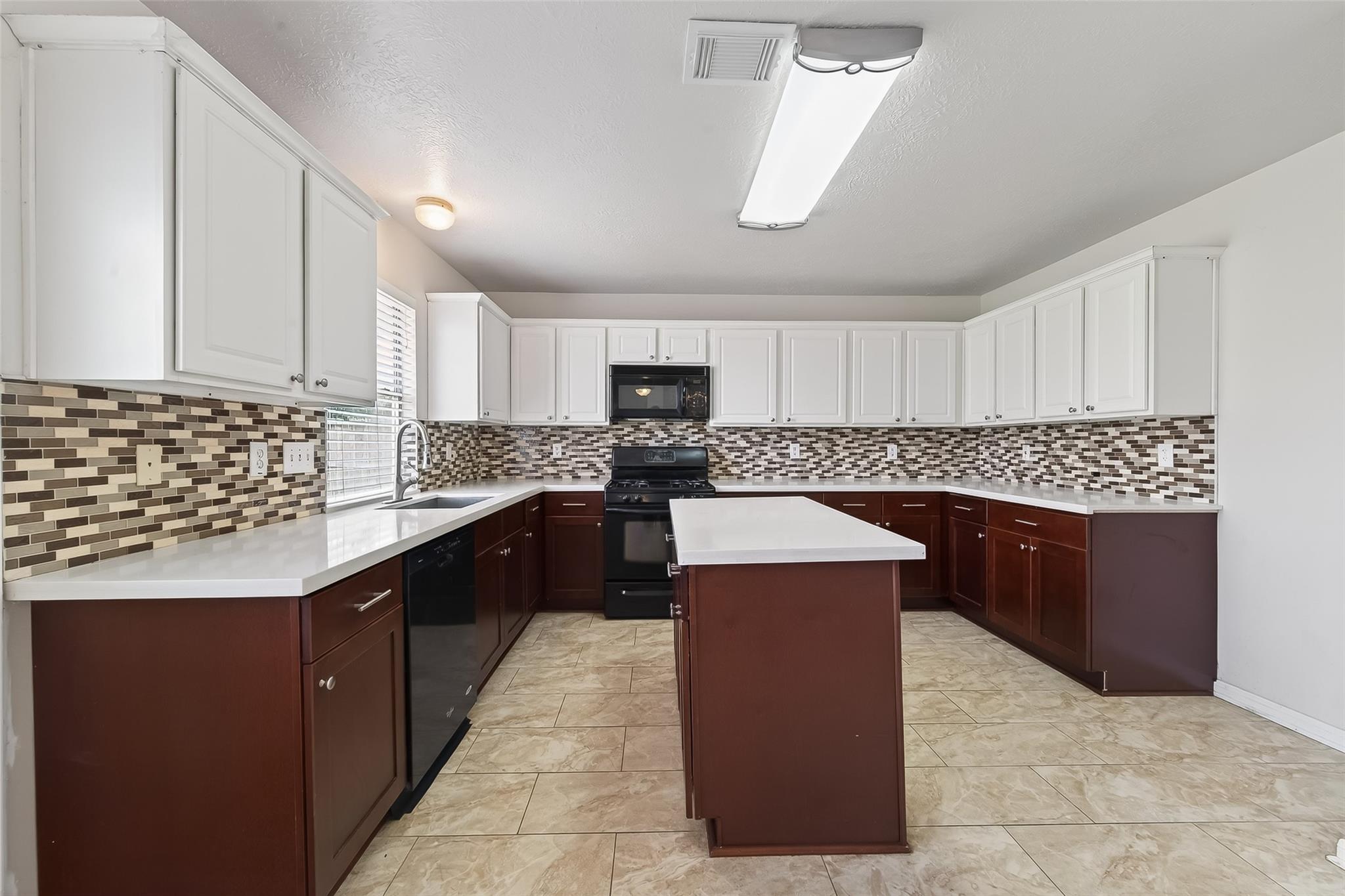 6002 Villa Hills Drive