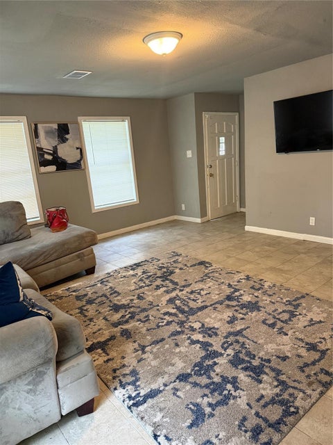 Photo of 328 Garland Street, Beaumont, TX 77705 (MLS # 95281917)