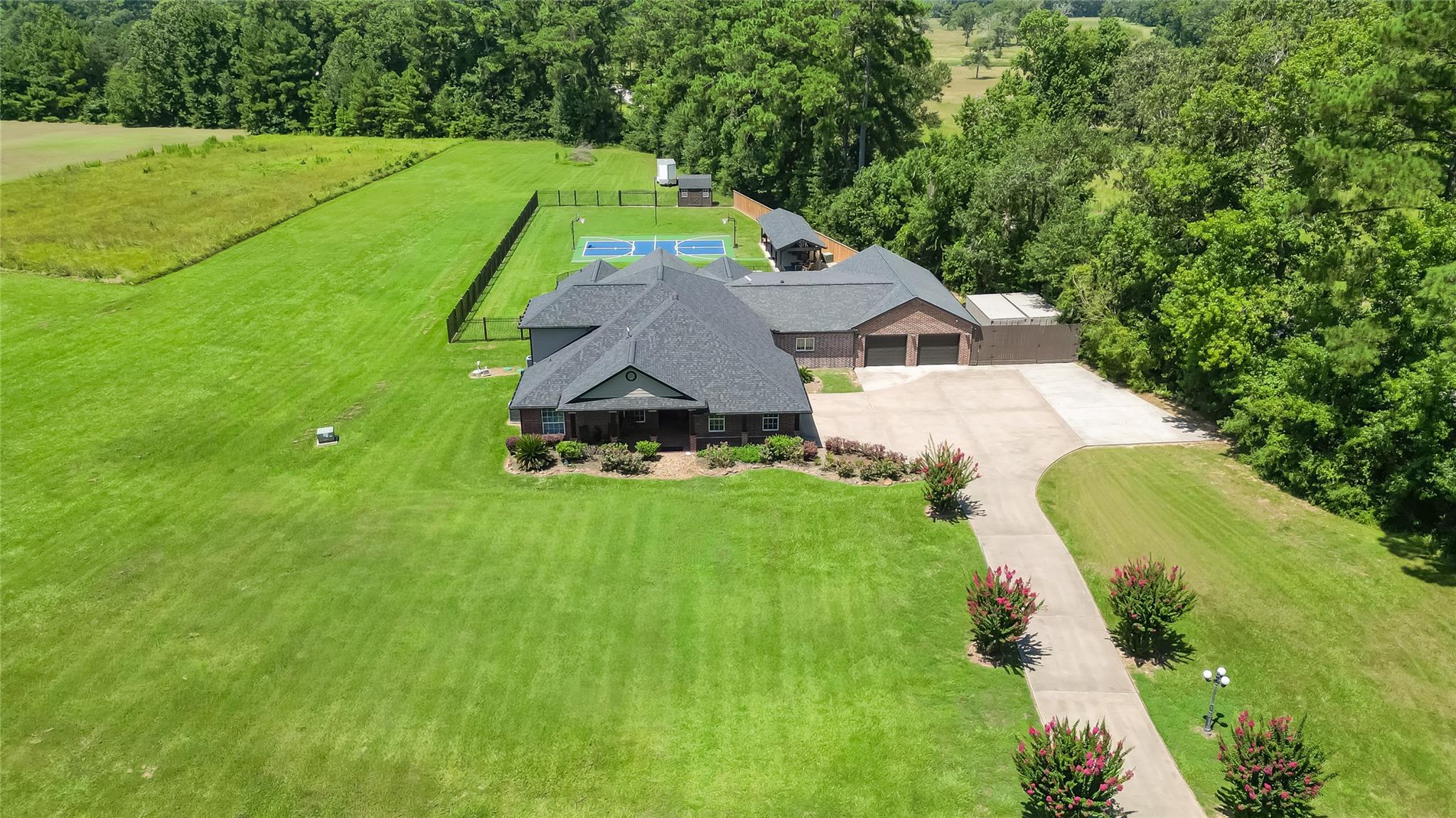 65 County Road 2209 N