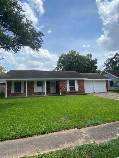 Photo of 7143 Triola Lane, Houston, TX 77074 (MLS # 86723424)