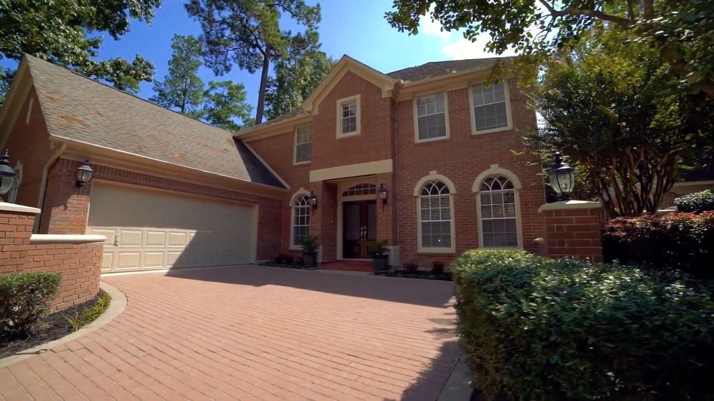 Photo of 3406 Kingsway Court, Houston, TX 77339 (MLS # 47650293)