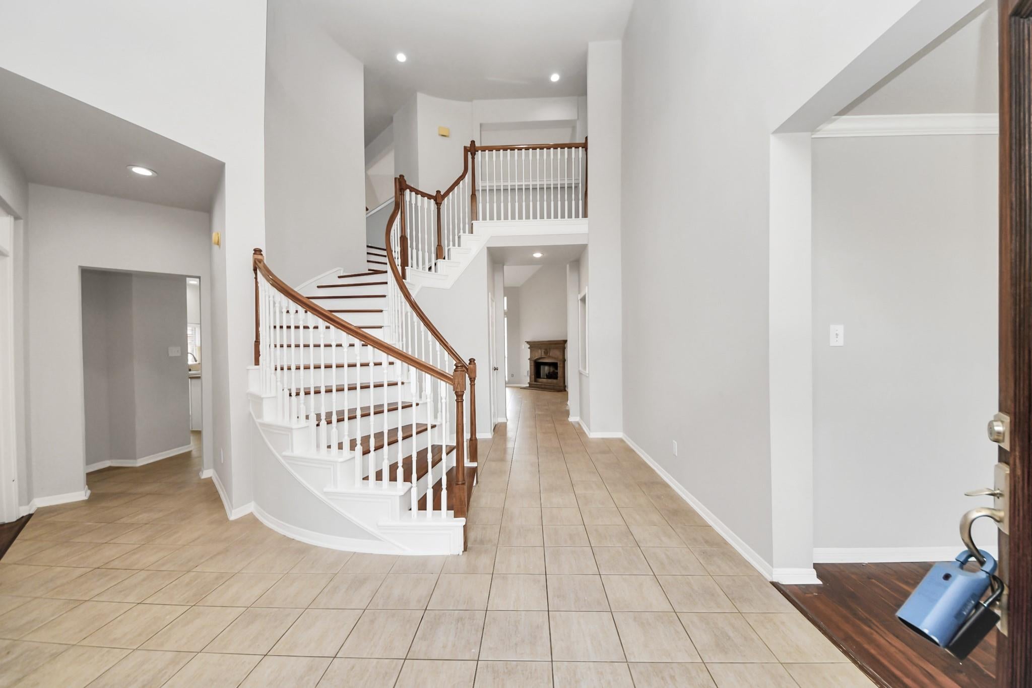 1611 Barton Creek Trail