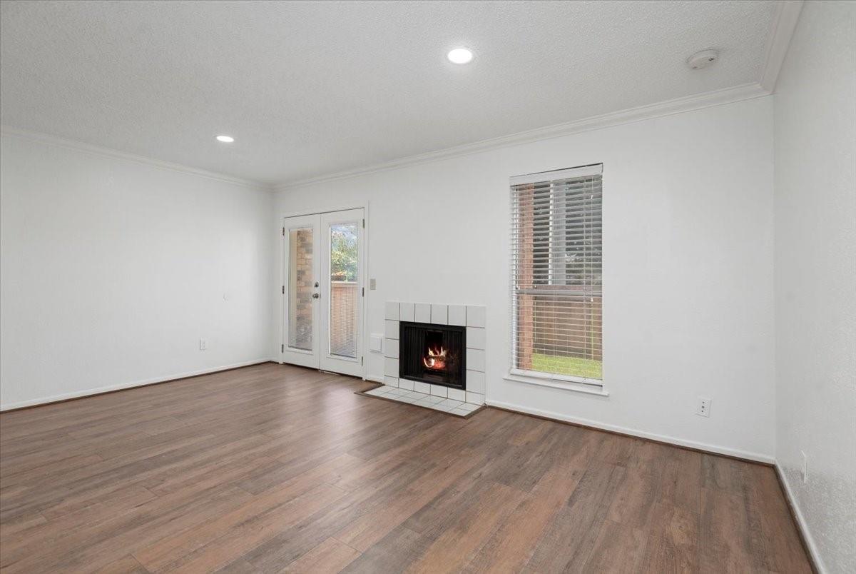 2810 Grants Lake Boulevard 1302