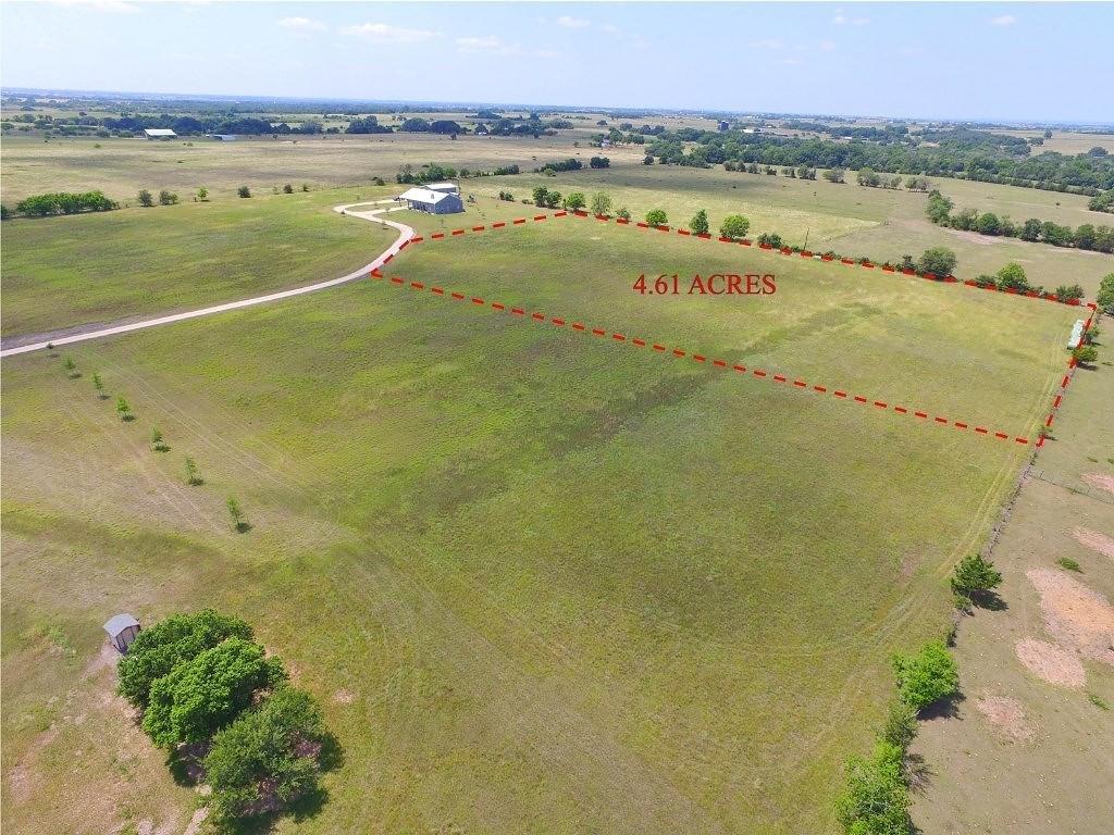 1114 Creekside Lane