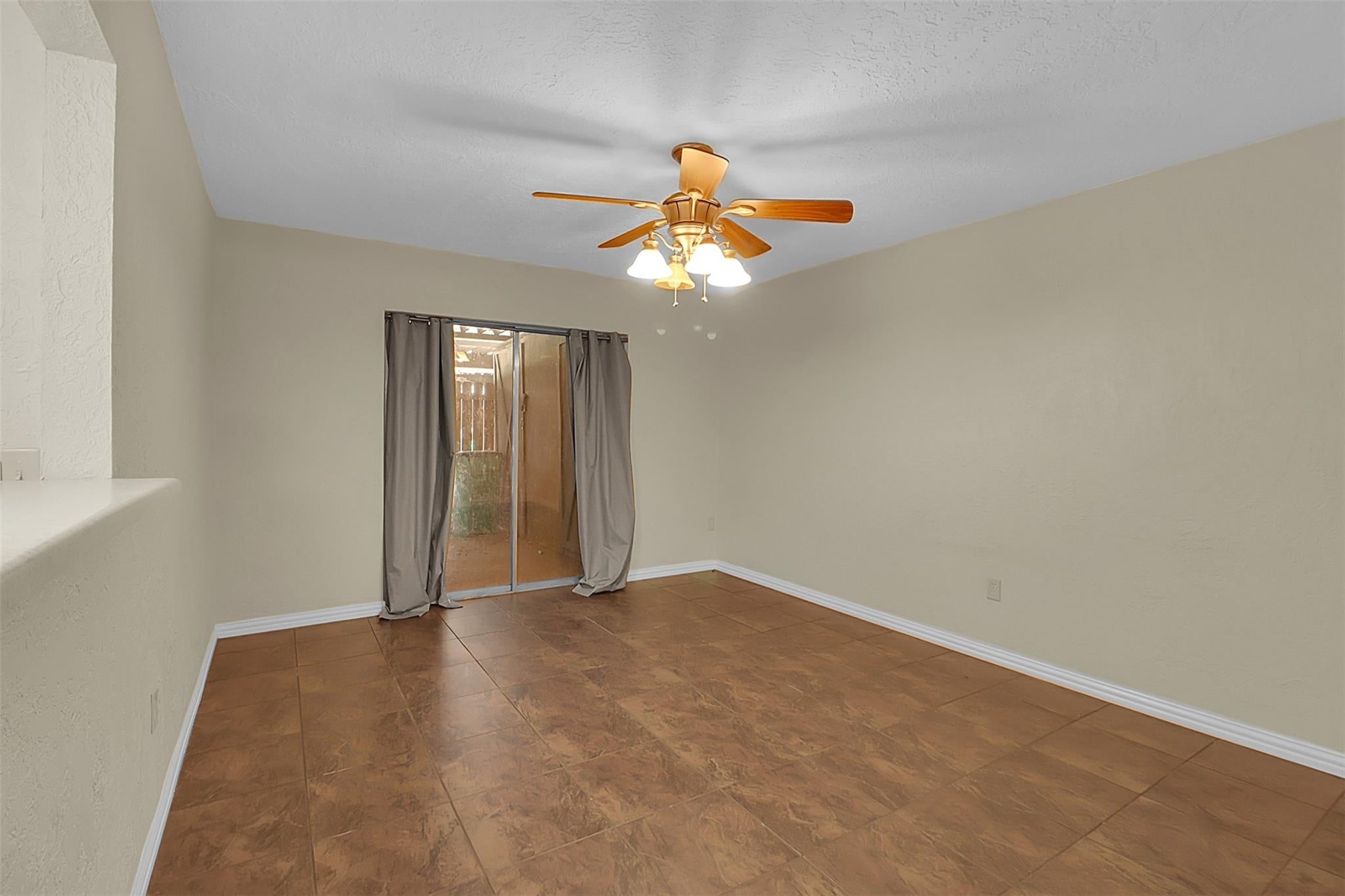 1304 Ward Road 5