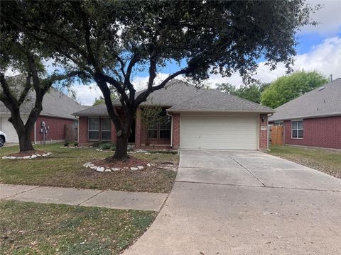 Photo of 7307 Hollow Field Lane, Cypress, TX 77433 (MLS # 34398628)