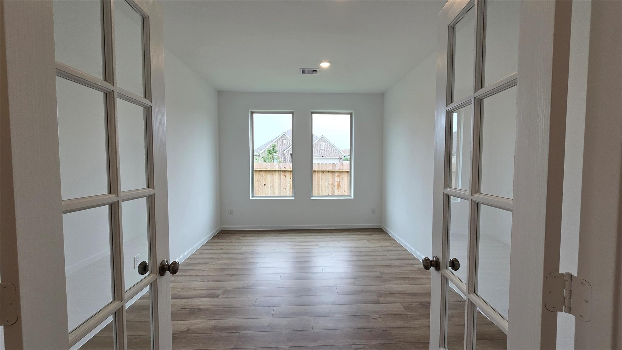 2912 Seahorse Manor Drive