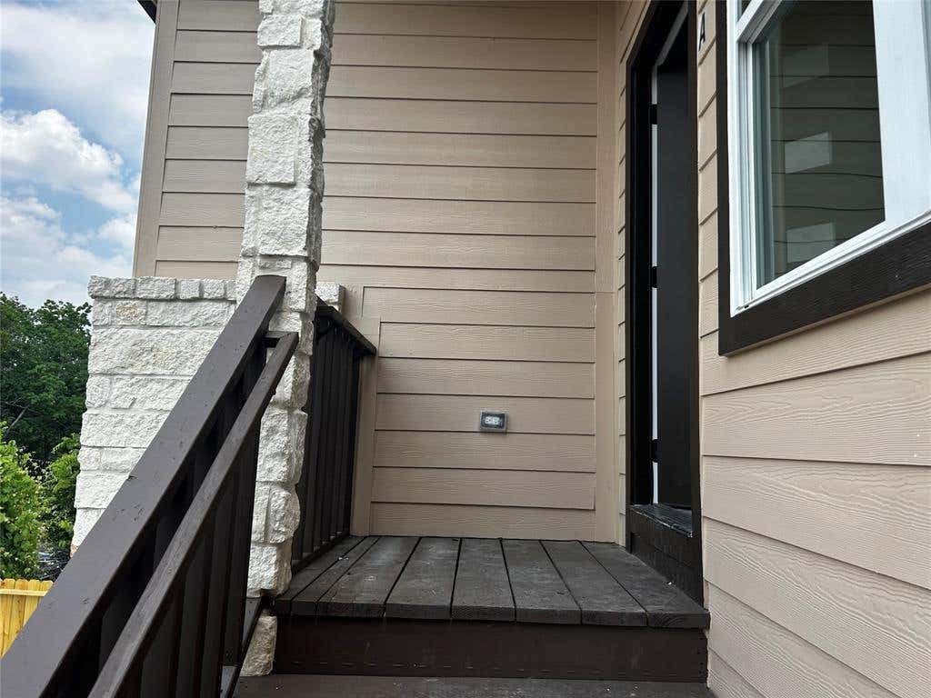 Photo of 5108 Sunbeam Street, Houston, TX 77033 (MLS # 53456826)