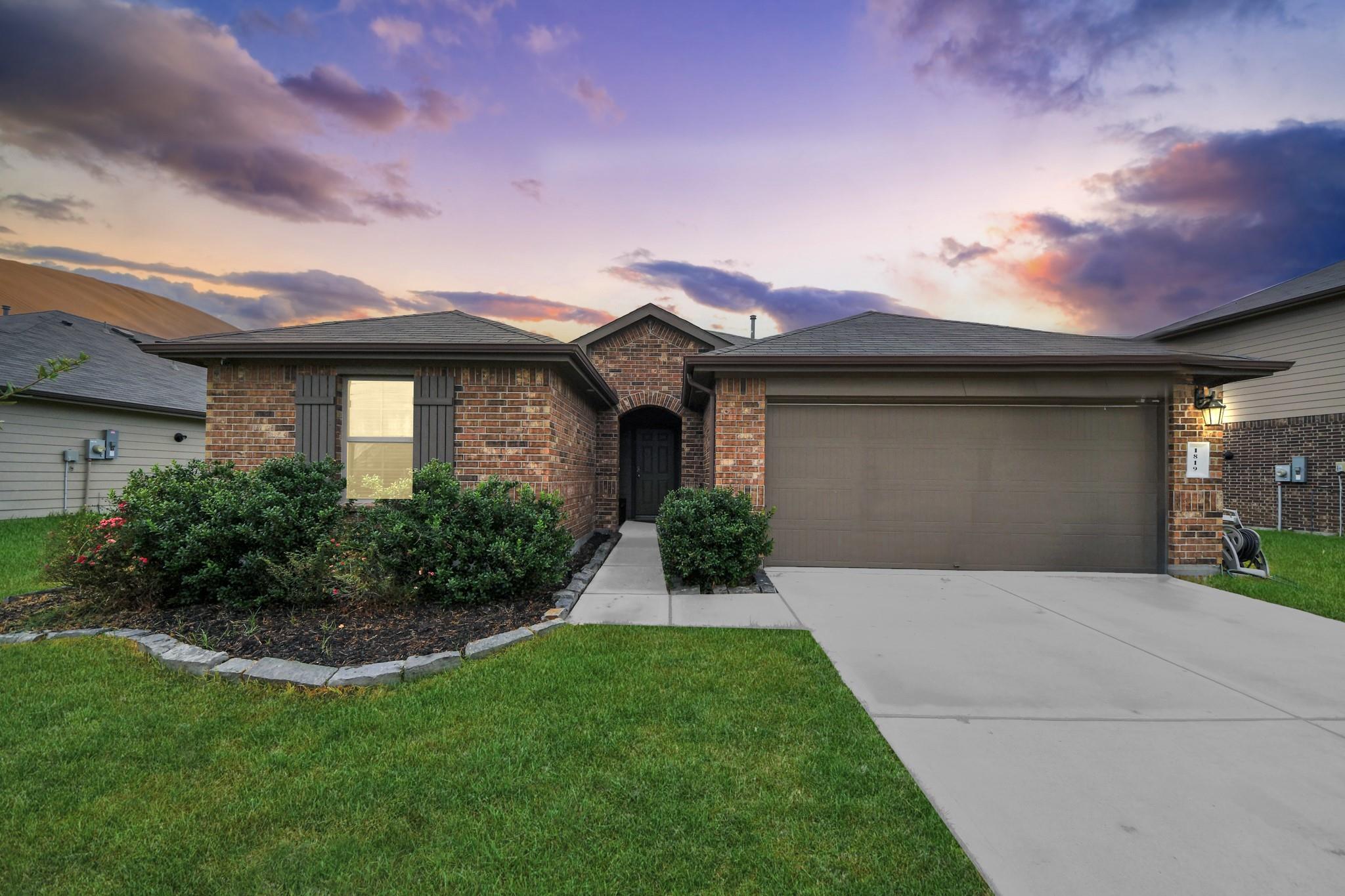 1819 Turtle Bluff Lane