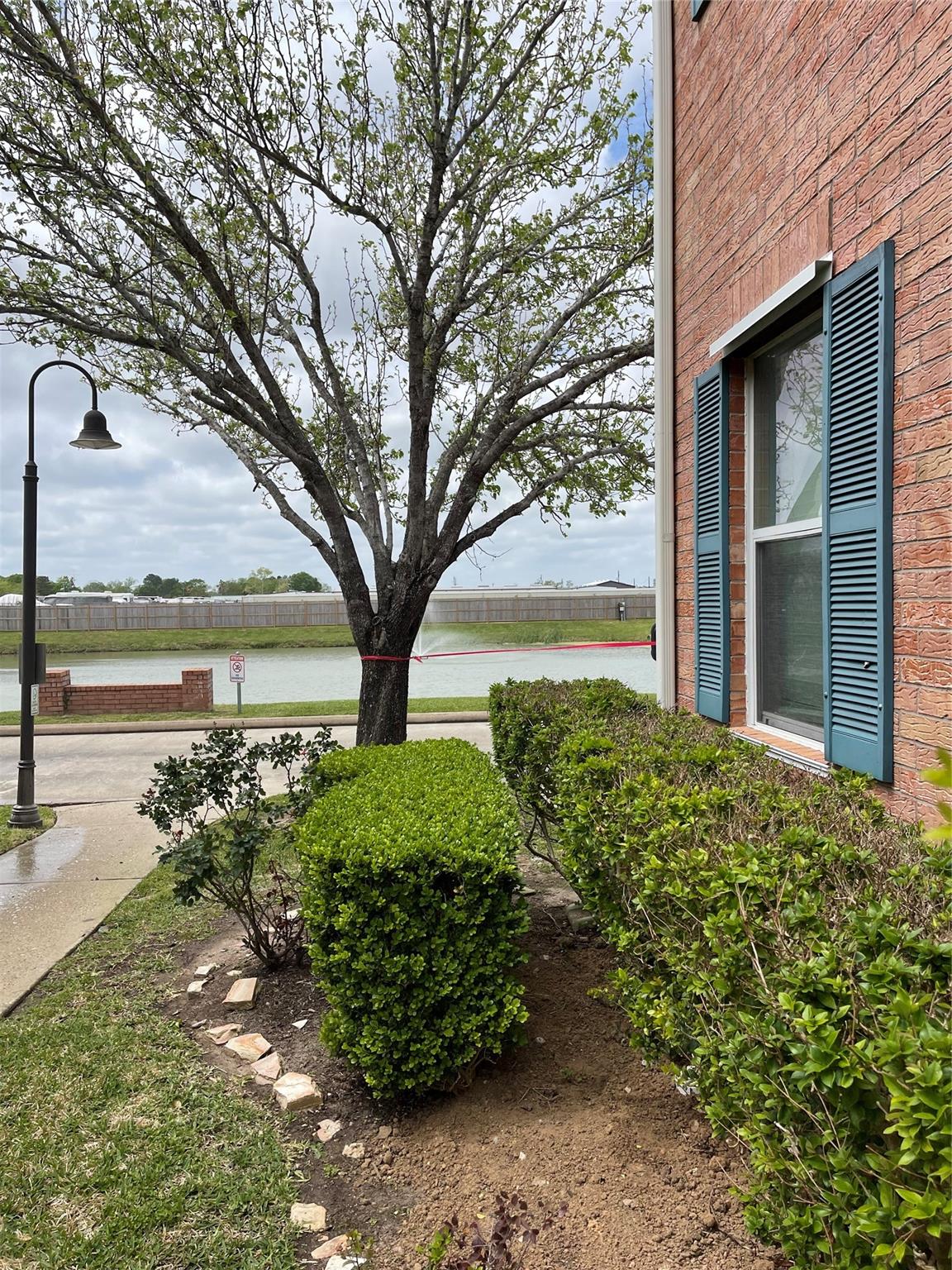 2117 Kemah Village Drive
