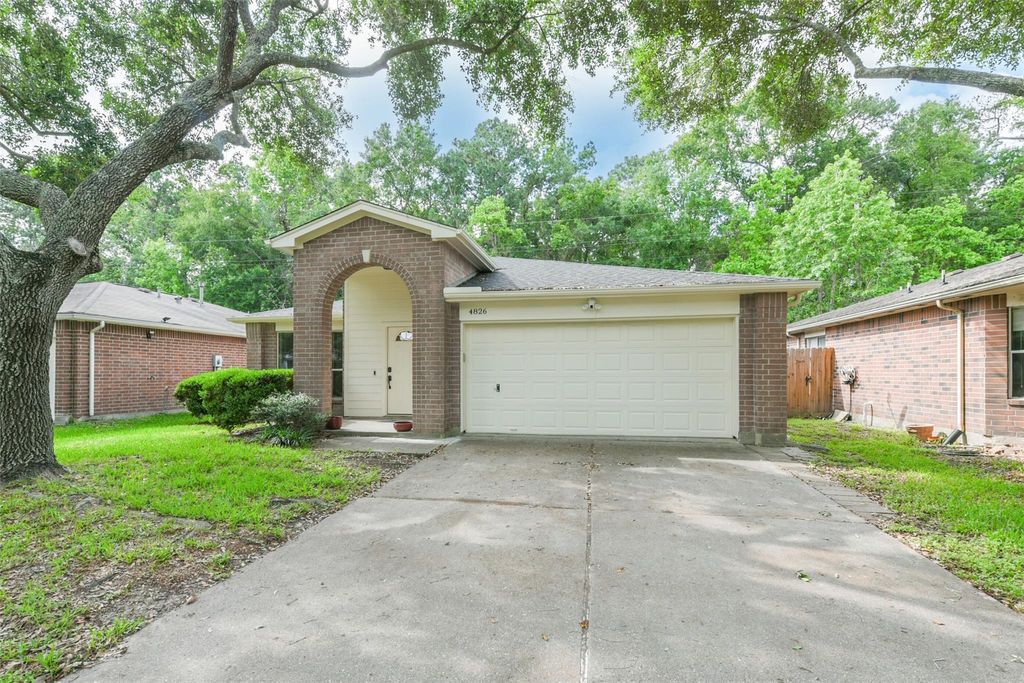 Photo of 4826 Gypsy Forest Drive, Humble, TX 77346 (MLS # 4501741)