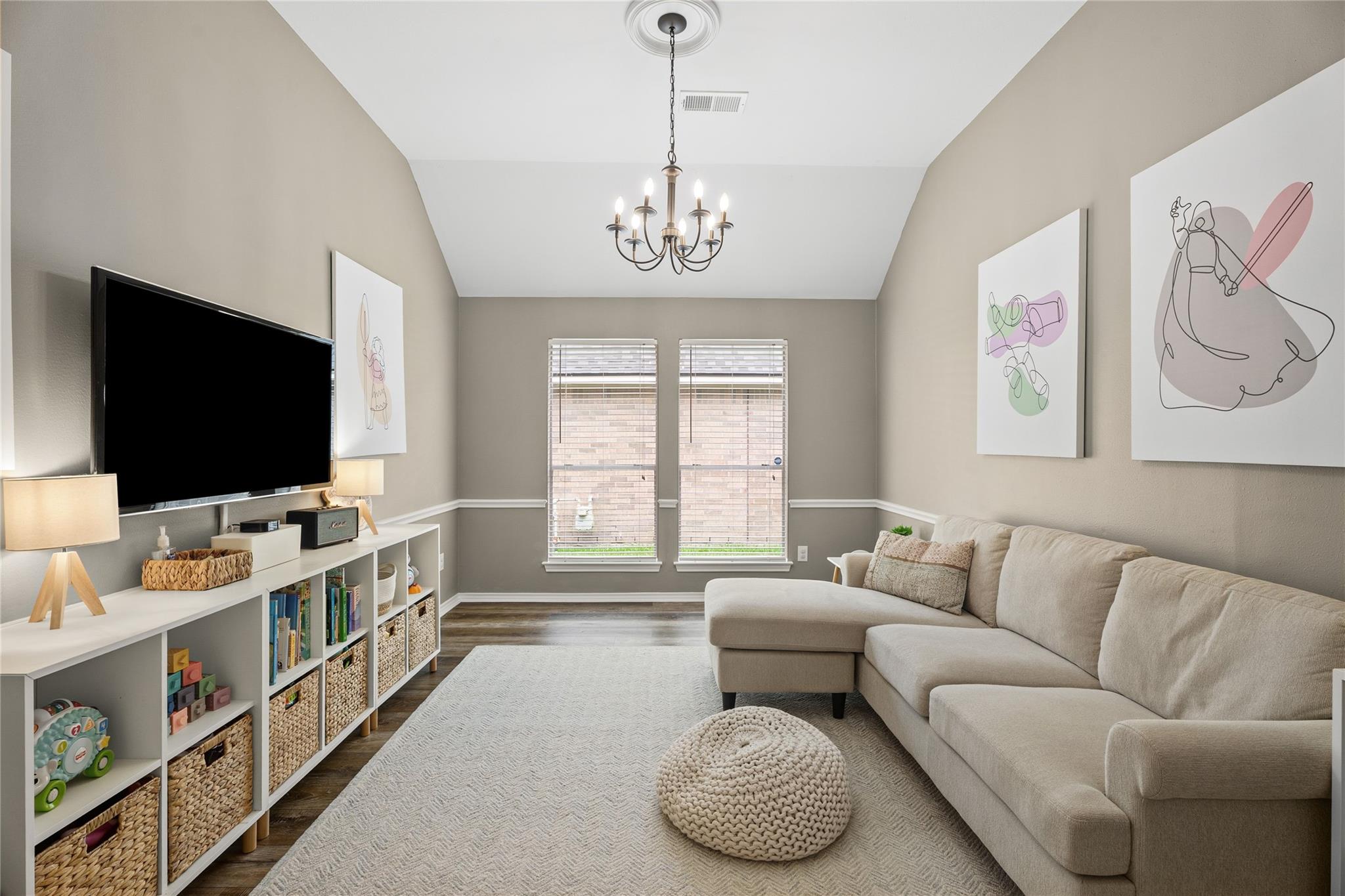 3535 Chesapeake Court