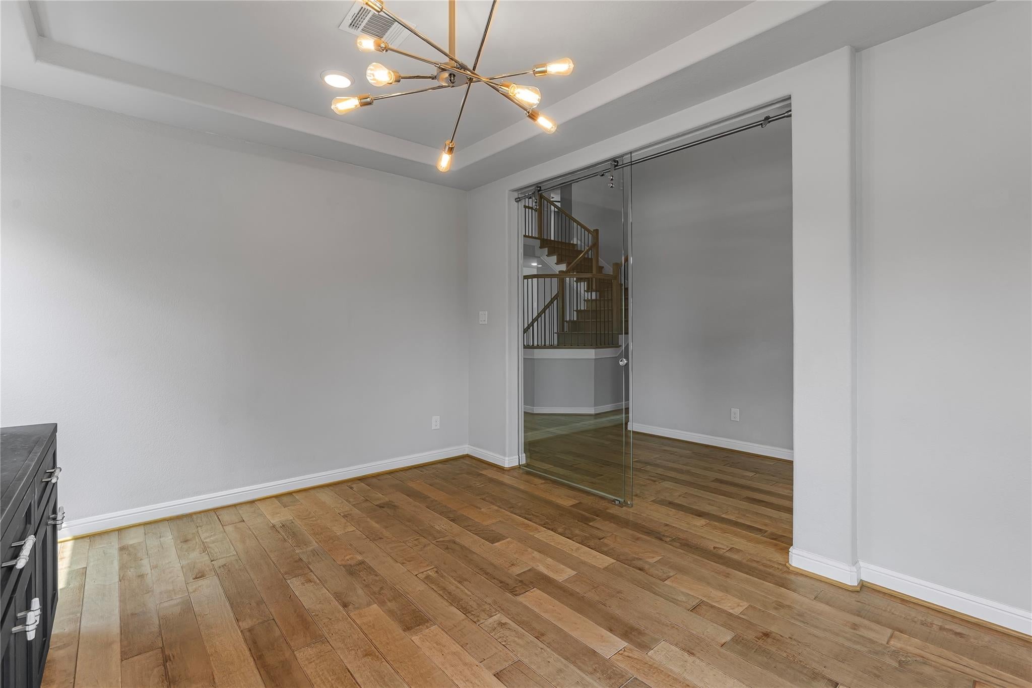 11 Winter Thicket Place