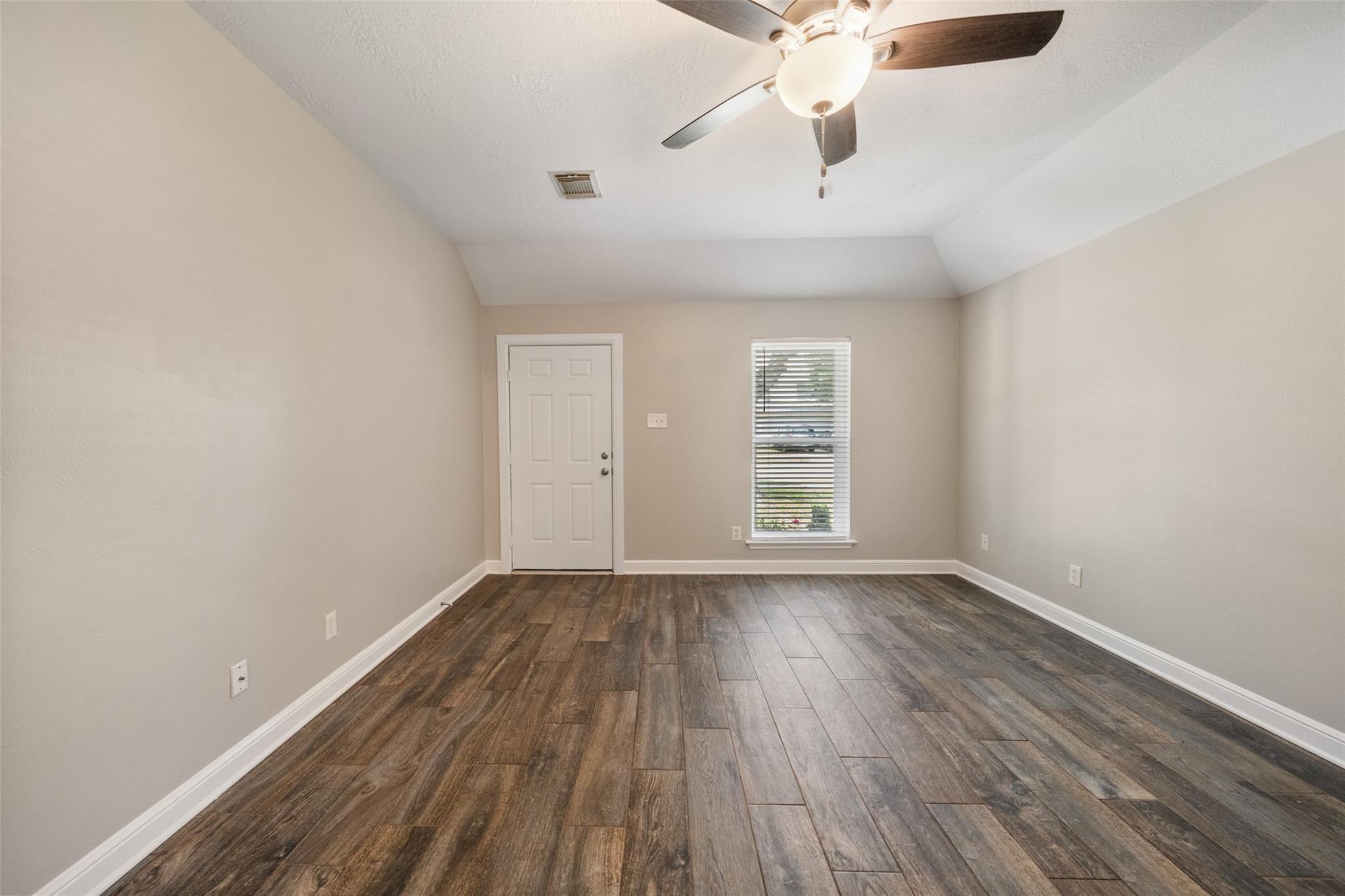 3427 W Rainmill Drive