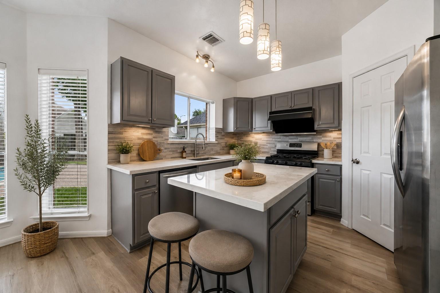 12206 Meadow Park Court