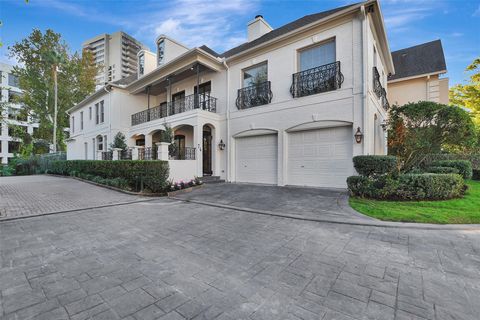 Photo of 74 Briar Hollow Lane, Houston, TX 77027 (MLS # 25269848)