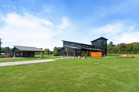 2743 Bobville Montgomery TX 77316