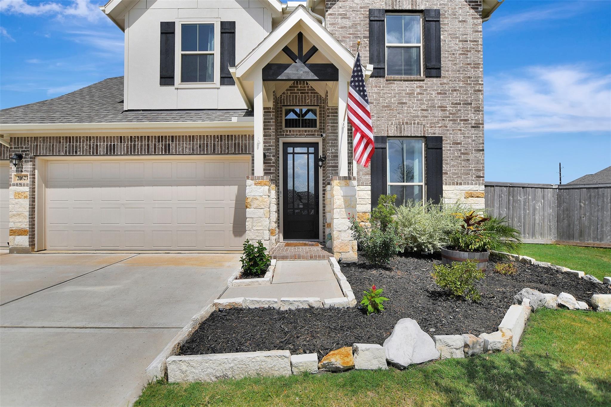 21623 Evergreen Manor Drive