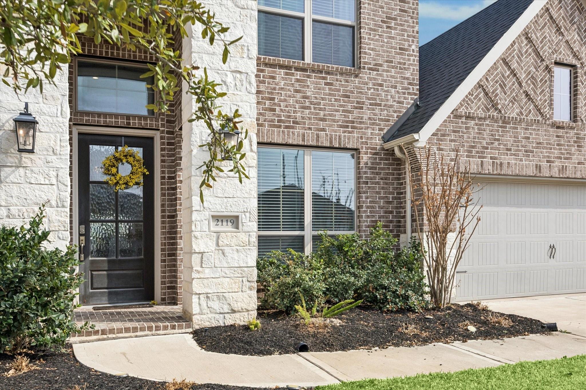 2119 Partridgeberry Lane