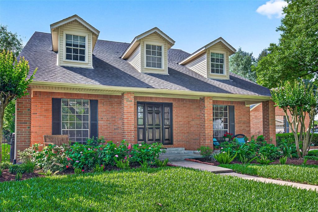 Photo of 3103 Millbrook Lane, Missouri City, TX 77459 (MLS # 88178569)