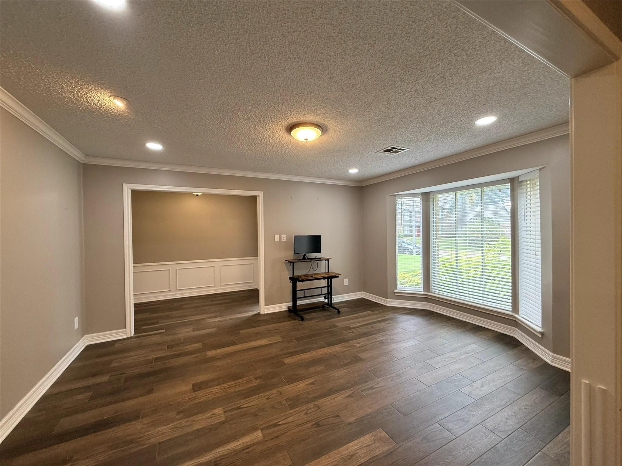 2006 Hamlin Valley Drive