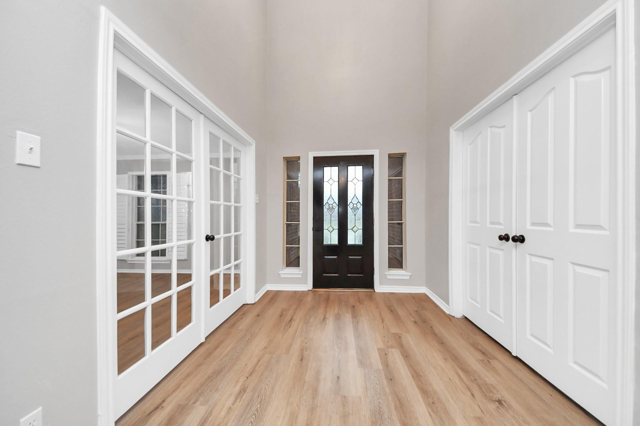 1410 Long View Drive