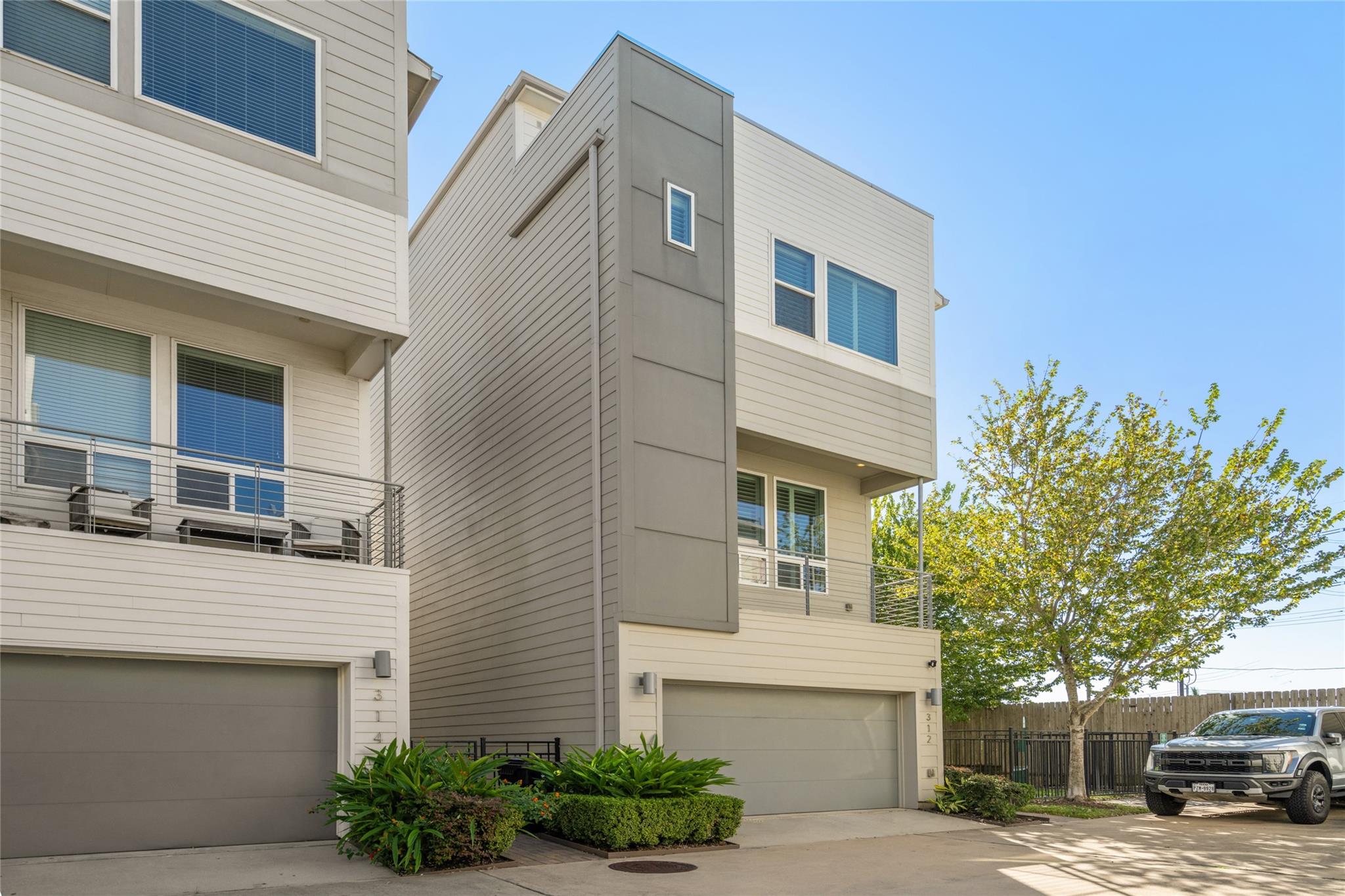 312 Eado Park Circle