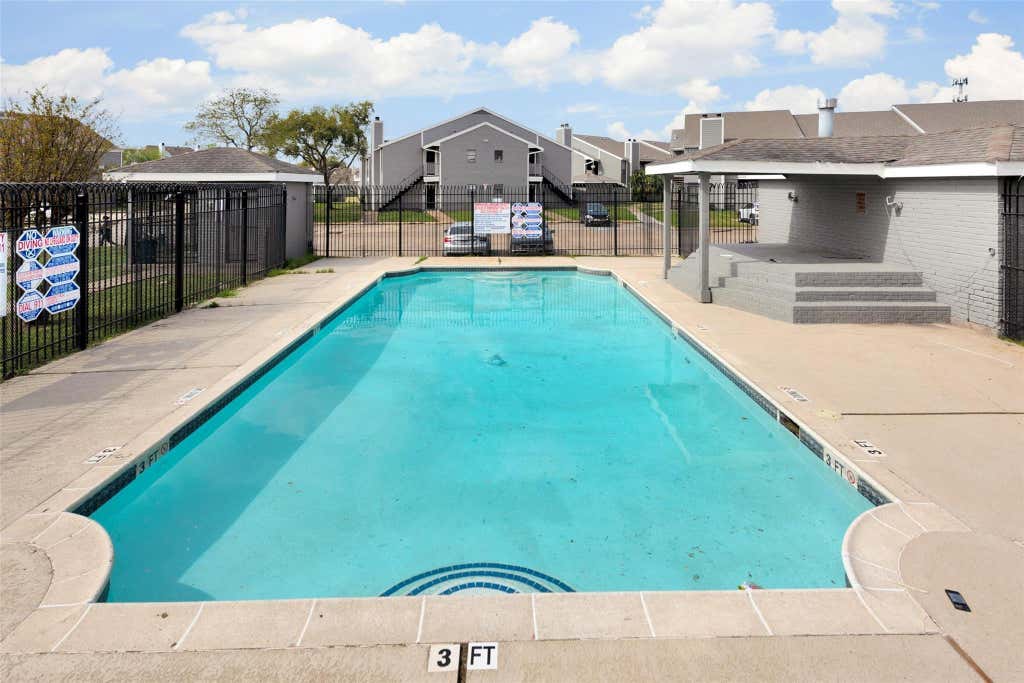 Photo of 12500 Sandpiper Drive #189, Houston, TX 77035 (MLS # 30305827)