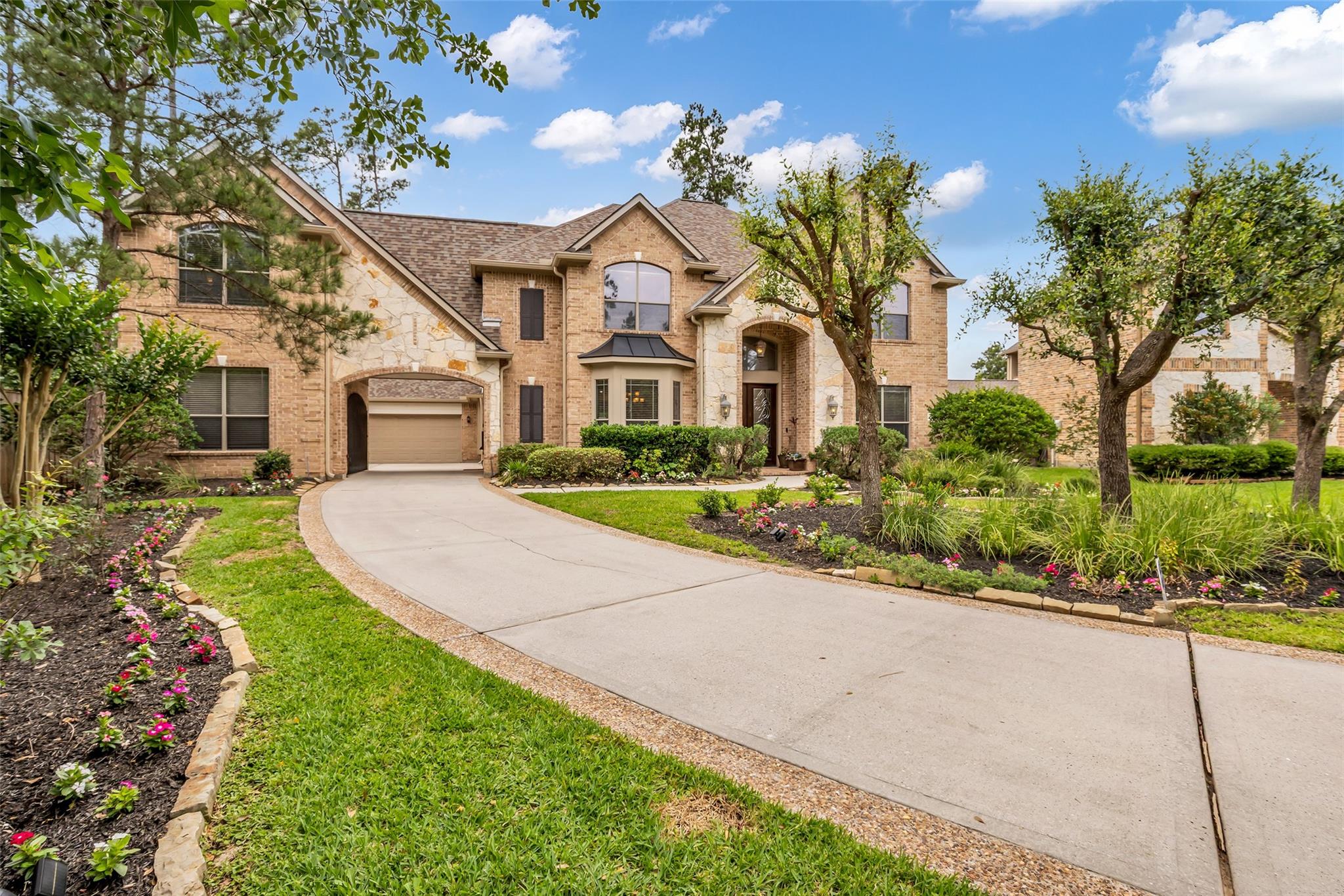 3 Mosaic Point Place