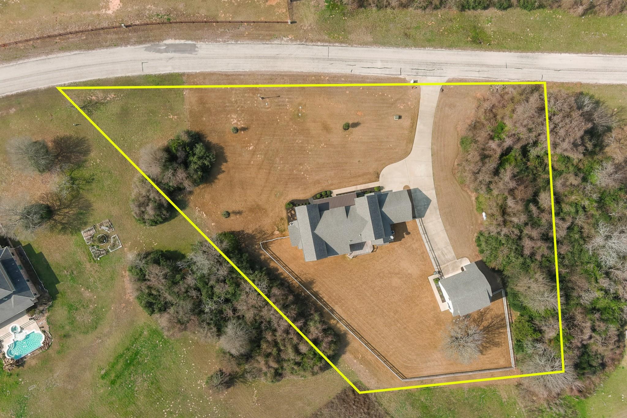 7323 River Ridge Drive