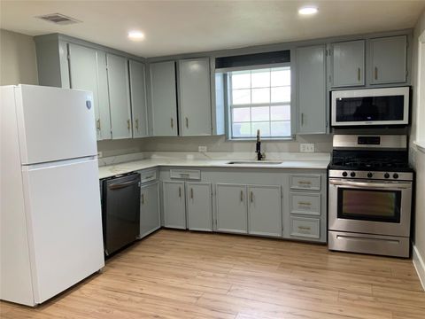 Photo of 2415 Perry Street, Baytown, TX 77521 (MLS # 28861755)