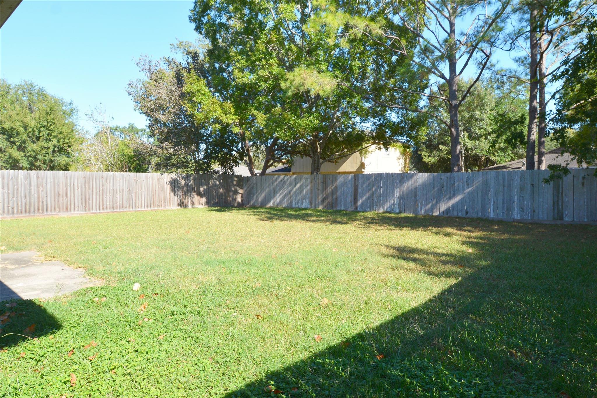 208 Leafwood Circle