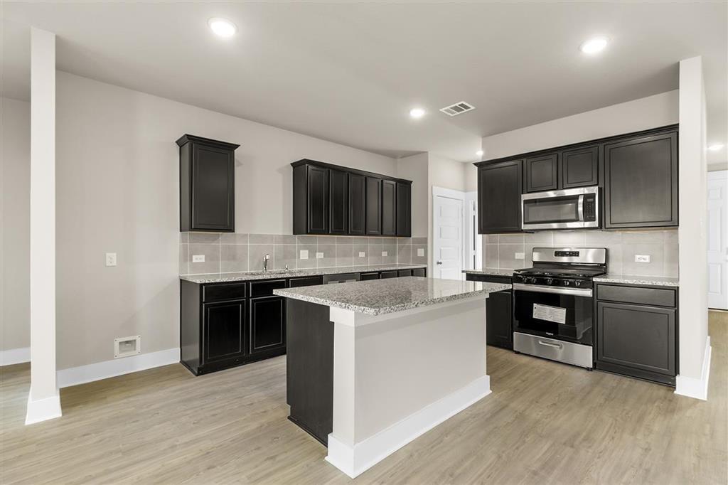 4063 Colony River Rock Boulevard