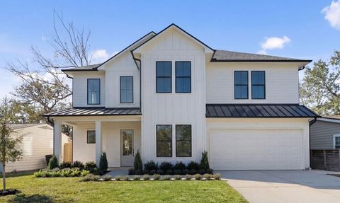 4311 Piney Woods Drive Houston TX 77018