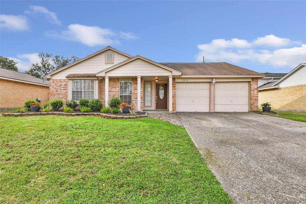Photo of 7214 Dogwood Trail Drive, Humble, TX 77346 (MLS # 5865013)