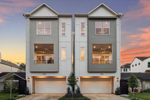 Photo of 4231 Gibson Street, Houston, TX 77007 (MLS # 34335796)