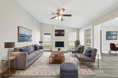 Photo of 6315 Dellfern Drive, Houston, TX 77035 (MLS # 91878544)