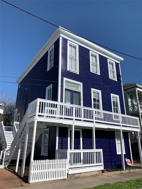 Photo of 1012 20th Street #2, Galveston, TX 77550 (MLS # 4800029)