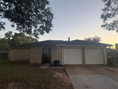 Photo of 2806 Goldspring Lane, Spring, TX 77373 (MLS # 34856254)