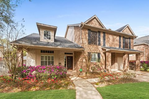 Photo of 12526 Cherry Creek Bend Lane, Houston, TX 77041 (MLS # 14710447)