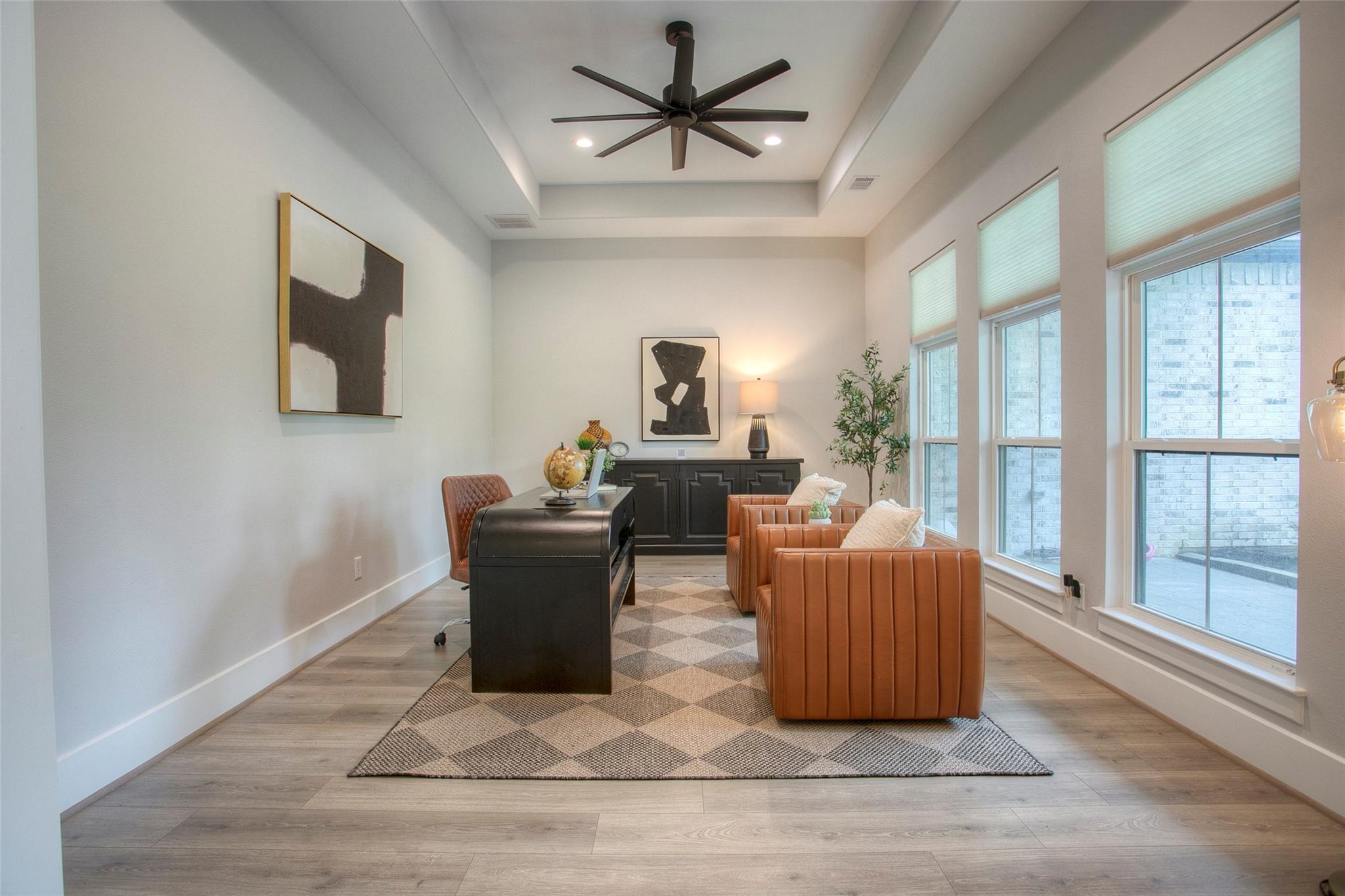 12915 Oak Barrel Road