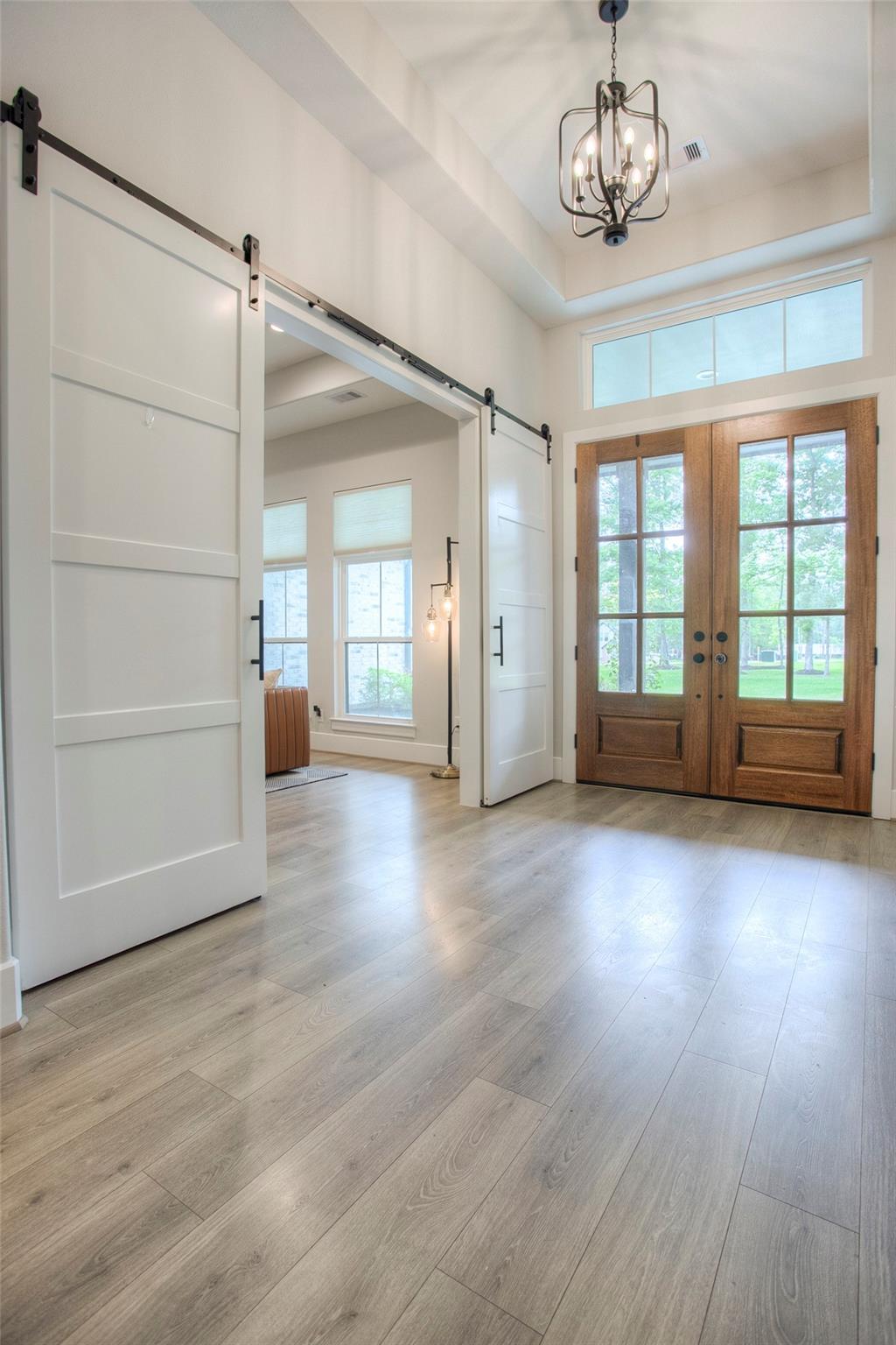 12915 Oak Barrel Road